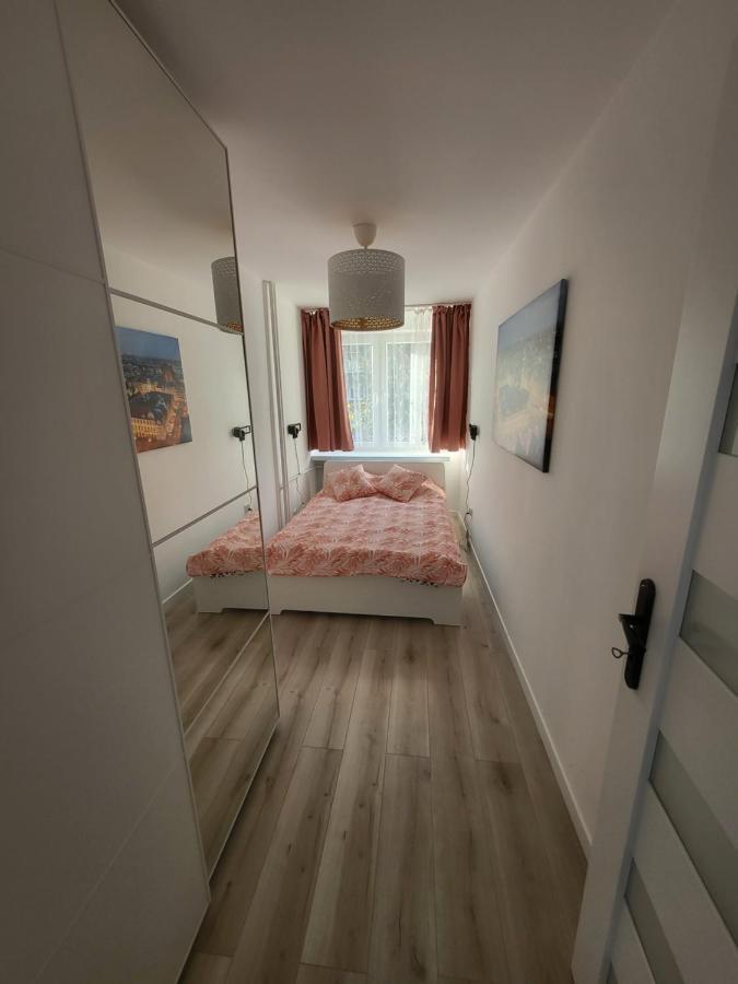 Nabycinska Rent Lejlighed Wrocław Eksteriør billede